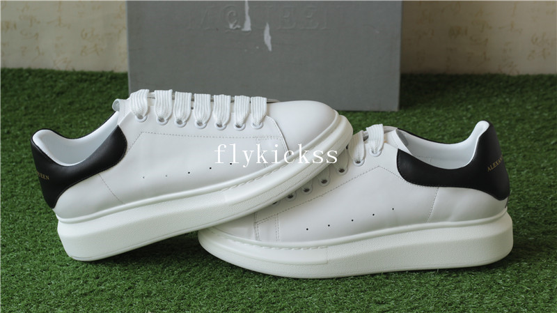 Alexander McQueen Oversized Sneaker White Black